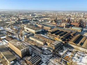 Pronájem výrobních prostor, Ostrava, 9648 m2
