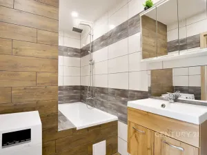 Prodej podílu bytu 3+1, Děčín, Kosmonautů, 79 m2