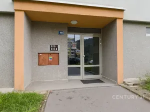 Prodej podílu bytu 3+1, Děčín, Kosmonautů, 79 m2