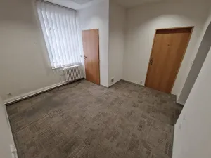Pronájem obchodního prostoru, Příbor, náměstí Sigmunda Freuda, 153 m2
