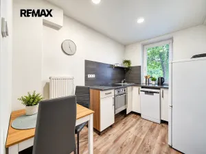 Pronájem bytu 2+kk, Křečhoř, 35 m2