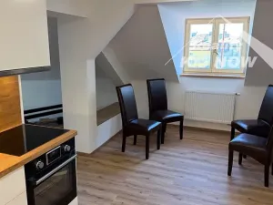 Pronájem bytu 3+kk, Kroměříž, Velké náměstí, 80 m2