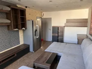 Prodej bytu 2+1, Karlovy Vary, Kpt. Nálepky, 65 m2