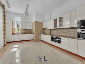 Prodej rodinného domu, Rumburk, Bezručova, 320 m2