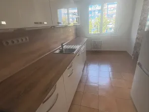 Pronájem bytu 3+1, Praha - Hodkovičky, Pod lysinami, 79 m2