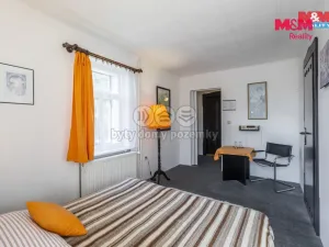 Prodej ubytování, Deštné v Orlických horách, 590 m2