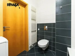 Prodej bytu 1+kk, Praha - Záběhlice, Mattioliho, 32 m2