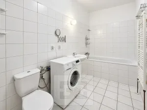 Pronájem bytu 1+kk, Praha - Smíchov, Tomkova, 33 m2