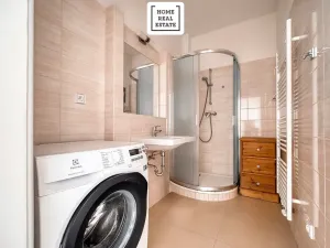 Pronájem bytu 2+1, Praha - Vinohrady, Korunní, 79 m2
