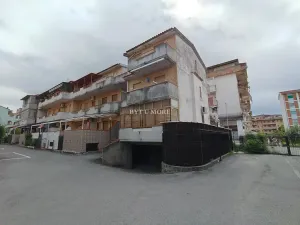 Prodej bytu 4+kk, Scalea, Itálie, Via Lauro, 70 m2