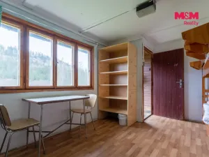 Prodej komerční nemovitosti, Bezdružice - Křivce, 1300 m2