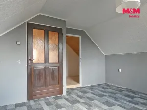 Pronájem bytu 2+1, Chotusice, 66 m2