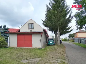 Pronájem bytu 2+1, Chotusice, 66 m2