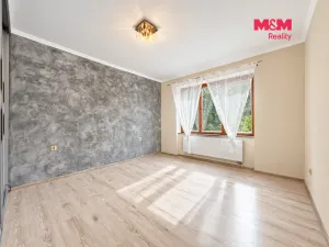 Prodej bytu 2+1, Karviná - Nové Město, Fučíkova, 63 m2