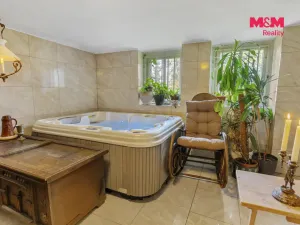 Prodej rodinného domu, Lučany nad Nisou, 210 m2