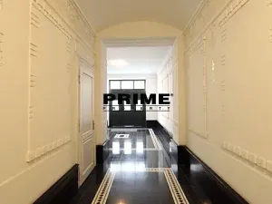 Pronájem bytu 3+1, Praha - Nové Město, Odborů, 80 m2