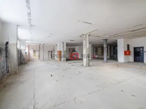 Prodej obchodního prostoru, Orlová, Masarykova třída, 1570 m2