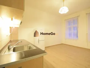 Pronájem bytu 2+kk, Praha - Vršovice, Sevastopolská, 45 m2
