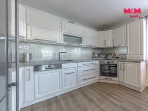 Prodej rodinného domu, Velenka, 152 m2