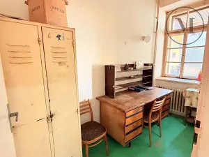 Pronájem výrobních prostor, Netolice, Mírové Náměstí, 500 m2