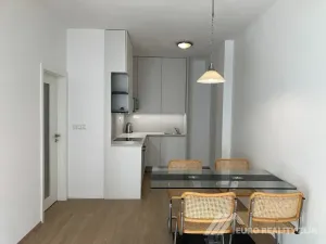 Pronájem bytu 2+kk, Zlín, Ševcovská, 61 m2