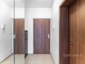 Prodej bytu 1+kk, Praha - Háje, Loosova, 34 m2
