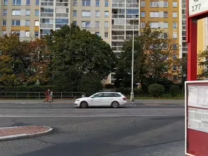 Prodej bytu 3+1, Praha - Troja, Mazurská, 74 m2