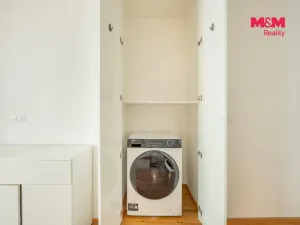Pronájem bytu 2+kk, Praha - Smíchov, Na bělidle, 64 m2