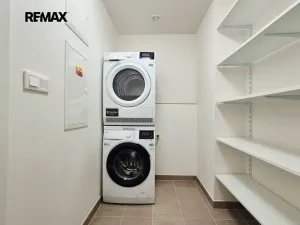 Pronájem bytu 2+kk, Praha - Kamýk, Zimova, 58 m2