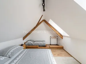Prodej vícegeneračního domu, Hluboká nad Vltavou, Žižkova, 174 m2