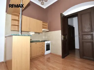 Pronájem bytu 2+kk, Plzeň, Husova, 56 m2