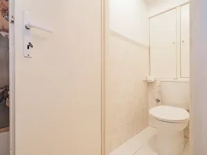 Prodej bytu 2+1, Praha - Břevnov, Plojharova, 56 m2