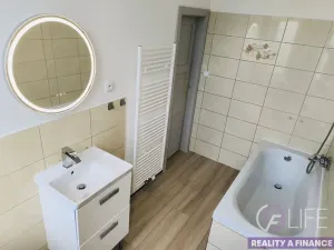 Pronájem bytu 2+1, Roztoky u Jilemnice, 63 m2