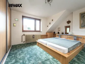 Prodej rodinného domu, Kamenice, Pražská, 182 m2