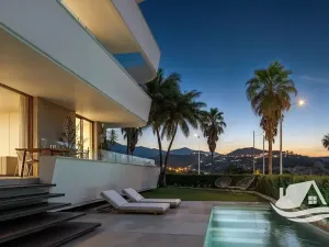 Prodej bytu 4+kk, Estepona, Španělsko, 101 m2