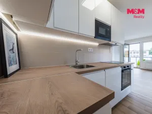 Prodej bytu 2+kk, Praha - Hostivař, Arnošta Staňka, 46 m2