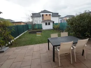 Pronájem rodinného domu, Zlonín, Měšická, 140 m2
