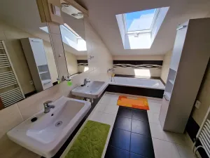 Prodej rodinného domu, Střílky, Koryčanská, 283 m2