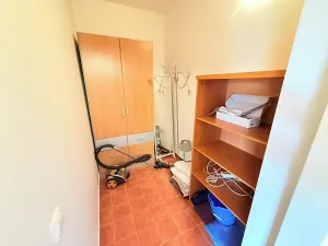 Pronájem bytu 1+kk, Praha - Nusle, Bartoškova, 33 m2