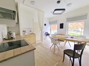 Pronájem bytu 2+kk, Praha - Dejvice, Na Hanspaulce, 36 m2