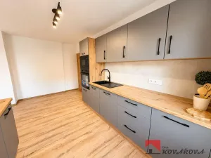 Prodej bytu 2+kk, Smečno, 56 m2
