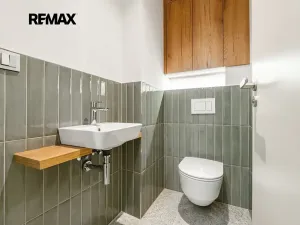Pronájem bytu 1+kk, Praha - Vršovice, Holandská, 45 m2