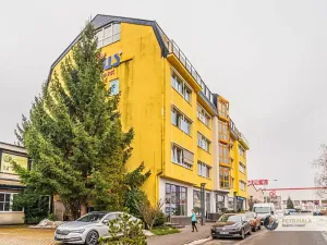 Pronájem kanceláře, Praha - Dolní Chabry, Dopraváků, 128 m2