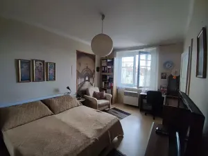 Pronájem bytu 2+kk, Praha - Žižkov, Ambrožova, 44 m2