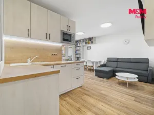 Prodej bytu 4+kk, Praha - Holešovice, Tovární, 70 m2