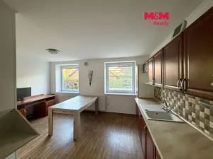 Pronájem bytu 3+1, Chomutov, SNP, 80 m2