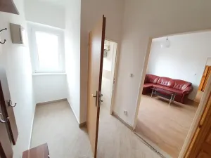 Pronájem bytu 2+kk, Praha - Žižkov, U kněžské louky, 50 m2