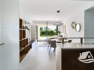 Prodej bytu 3+kk, Estepona, Španělsko, 102 m2