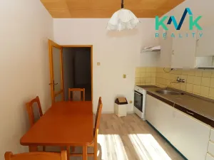 Pronájem bytu 2+1, Ostrov, Mánesova, 58 m2