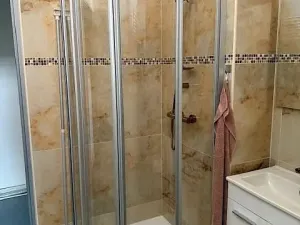 Pronájem obchodního prostoru, Vsetín, 200 m2